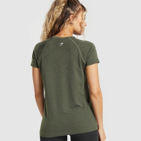 Gymshark Vital Seamless 2.0 Light T-Shirt - Base Green/ Marl - Picture 2 of 9